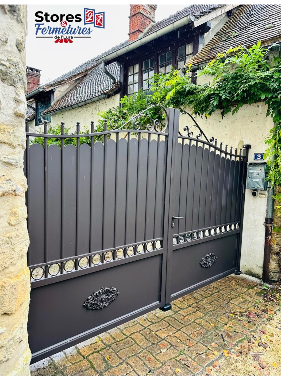 Portail aluminium Kostum